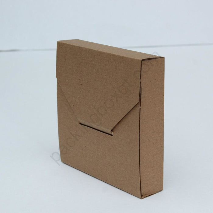 Caja Pequeña tipo Sobre 14 x 14 x 3 cm (300 Unidades Con LOGO)