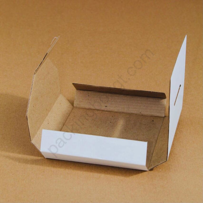 Caja tipo Sobre de 14 x 14 x 3 cm