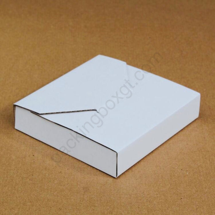 Caja tipo Sobre de 14 x 14 x 3 cm
