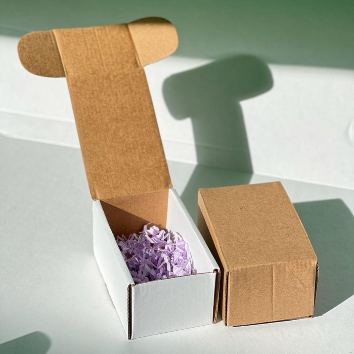 Caja de 13.5 x 7.5 x 6.5 cm