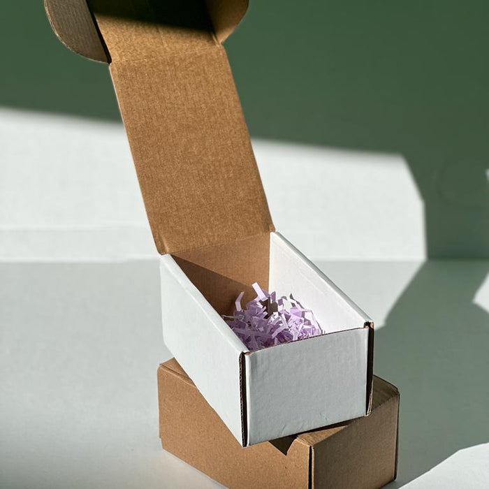 Caja de 13.5 x 7.5 x 6.5 cm