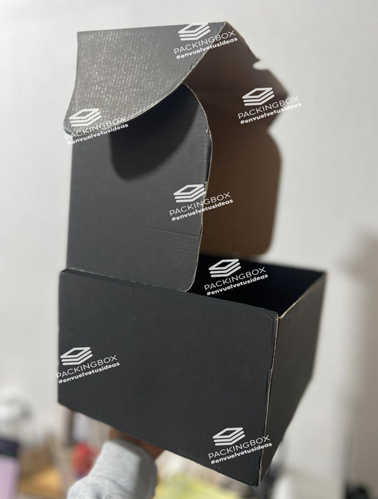 Caja Negra de 23.5 x 23.5 x 15.5 cm (500 Unidades Con LOGO Q10.25 c/u)