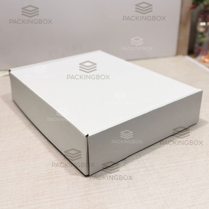 Caja de 29.5 x 22.5 x 6.5 cm