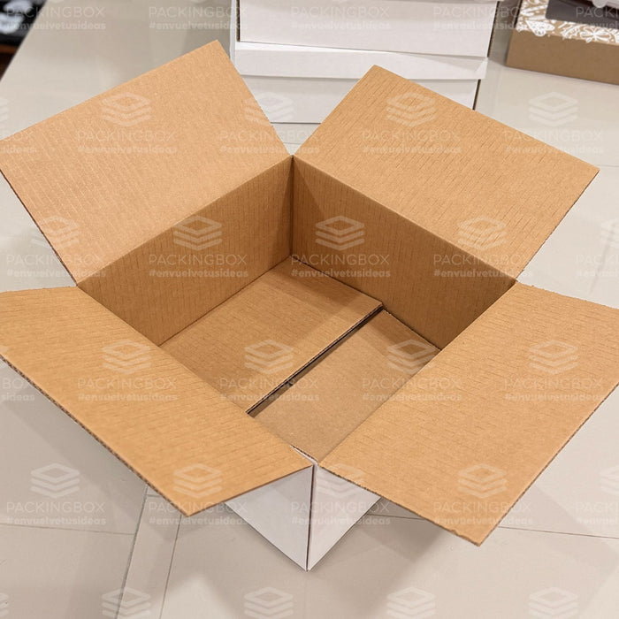 Caja regular de 30 x 30 x 15 cm