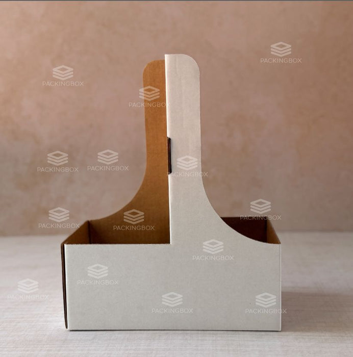 Caja porta vasos de  17 x 8 x 21.5 cm