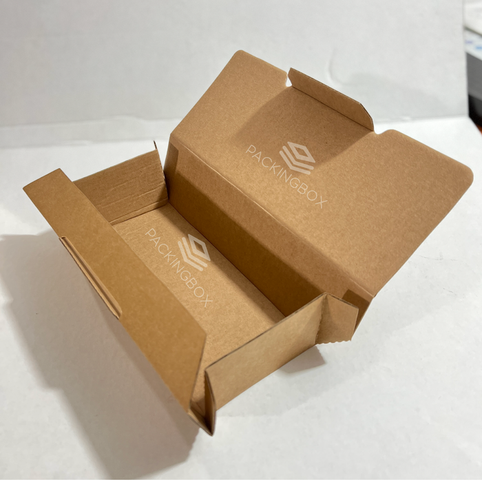 Caja de 23 x 10.5 x 6.5 cm